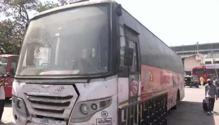 पुणे - स्वारगेट बलात्कारामुळे 23 जणांची नोकरी गेली, प्रताप सरनाईक म्हणाले 'जर डेपोतील...'; 15 एप्रिलची दिली डेडलाईन