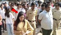 केंद्रीय मंत्री रक्षा खडसेंच्या मुलीसोबत टवाळखोरांनी केली छेडछाड; पोलीस स्टेशनसमोर म