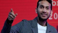 OYO: 1900 कोटींची संपत्ती मालक आणि OYO हॉटेलचा CEO स्वत: स्वच्छ करतो हॉटेलचे टॉयलेट