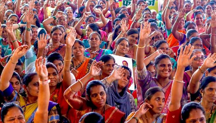 लाडक्या बहिणींना मार्च महिन्यात 3000 रुपये मिळणार, अदिती तटकरेंची घोषणा