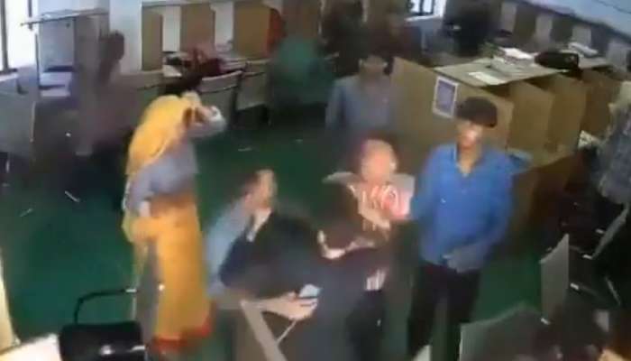 &#039;मला कलर लावू नका,&#039; 25 वर्षीय तरुणाने तिघांना रोखलं; त्यांनी गळा पकडला अन्...; कुटुंबाने थेट महामार्ग रोखला