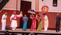 मराठी नाट्यसृष्टीतील दिग्गज कलाकारांच्या उपस्थितीत रंगला 'झी नाट्य गौरव पुरस्कार' 20