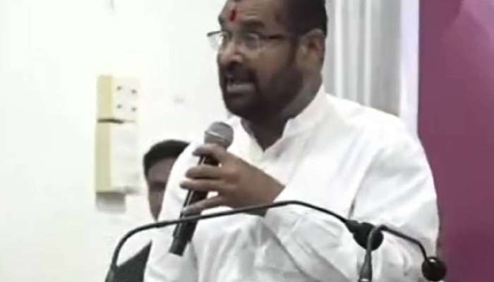 &#039;मला कुठं राज्यपाल तरी करा, नाही तर बॅडवाल्यासारखी अवस्था होईल&#039;, सदाभाऊ खोत यांचं वक्तव्य