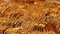 Gold Price Today : सोन्याच्या दरात घसरण, जाणून घ्या आजची किंमत... 