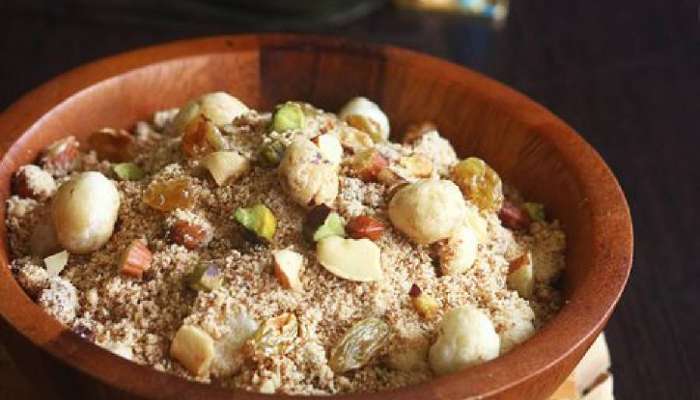 Panjiri Recipe : रामनवमीनिमित्त घरच्या घरी प्रसादासाठी तयार करा ही स्पेशल 'पंजिरी'