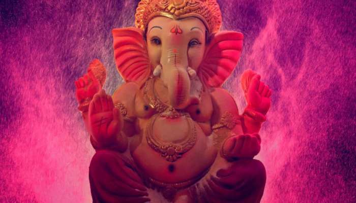 Ganesh Chaturthi 2025 : संकष्टी चतुर्थीला जन्मलेल्या मुलांसाठी आधुनिक नावे; अर्थ पण खास 