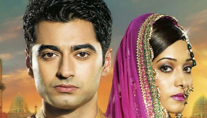 'तो प्रत्येक महिलेसोबत झोपतो...'; अमृता रावची बहीण प्रीतिकानं हर्षद अरोरावर केले गंभीर आरोप 'तो प्रत्येक महिलेसोबत झोपतो...'; अमृता रावची बहीण प्रीतिकानं हर्षद अरोरावर केले गंभीर आरोप