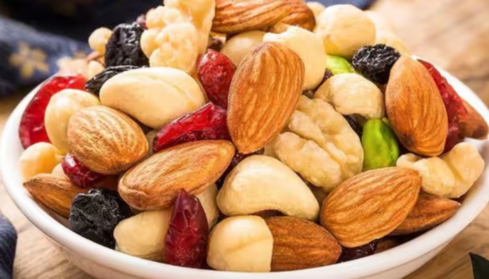 Dry Fruits For Body Part: शरीराच्या कोणत्या भागासाठी कोणते ड्रायफ्रूट फायदेशीर? जाणून घ्या  