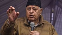 दहशतवाद्यांवरच्या कारवाईबाबत फारुख अब्दुल्लांचे वादग्रस्त विधान; म्हणाले, त्यांची घर