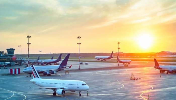 सामान्यांवर परिणाम करणारी बातमी; 'ही' 32 विमानतळं बंद, मुंबईतून... India Pakistan तणावाचा फटका 