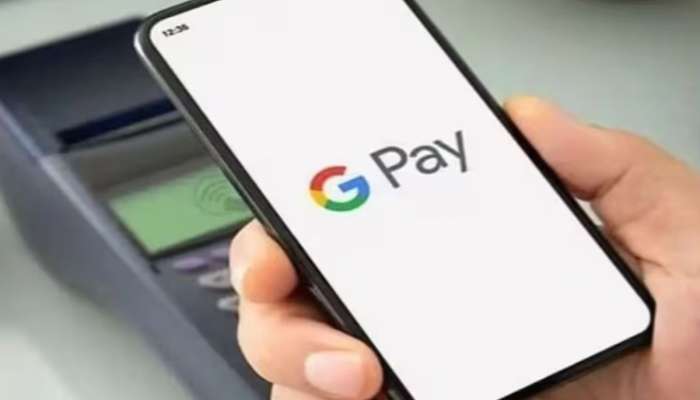 पुणेकर महिलेकडून झाला मोठा घोळ 50 रुपयांच्या ऐवजी चुकून 50,000 पाठवले, रिक्षाचालक फोनही उचलेना... 