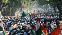 भारताच्या राजकारणातील सर्वोत मोठी ब्रेकिंग न्यूज! मोठा पक्ष फुटला; 15 जणांच्या गटाने