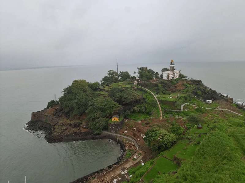 अलिबागच्या खंदेरी किल्ल्यावर सापडले शिवकालीन खेळांचे अवशेष; गणिताचे कौशल्य वाढवणारा महाराष्ट्रातील जगप्रसिद्ध खेळ