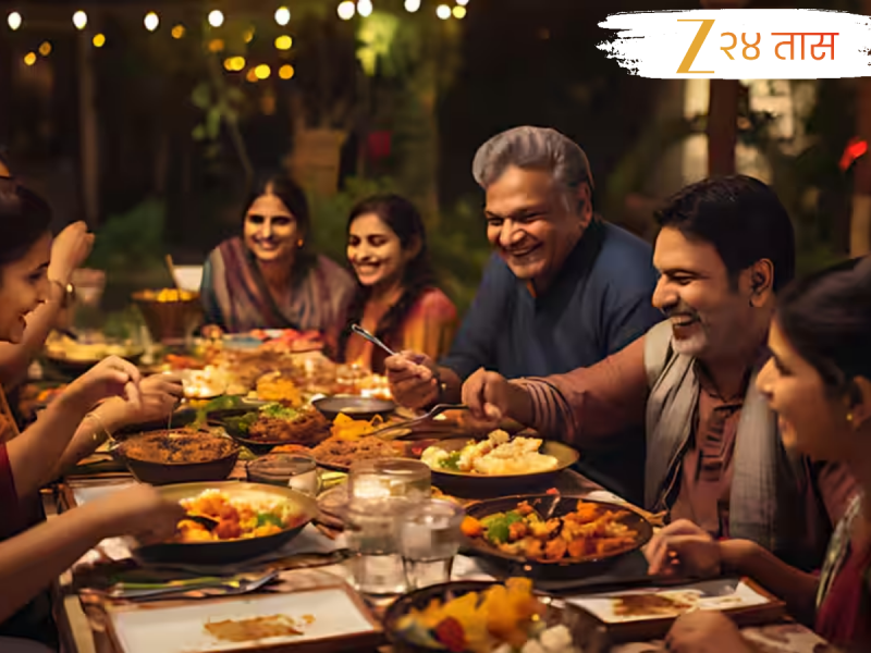 Vastu Tips : दक्षिणेकडे तोंड करून जेवणे शुभ की अशुभ? चुकूनही 'या' रंगाचे कपडे घालून जेवू नका अन्यथा...
