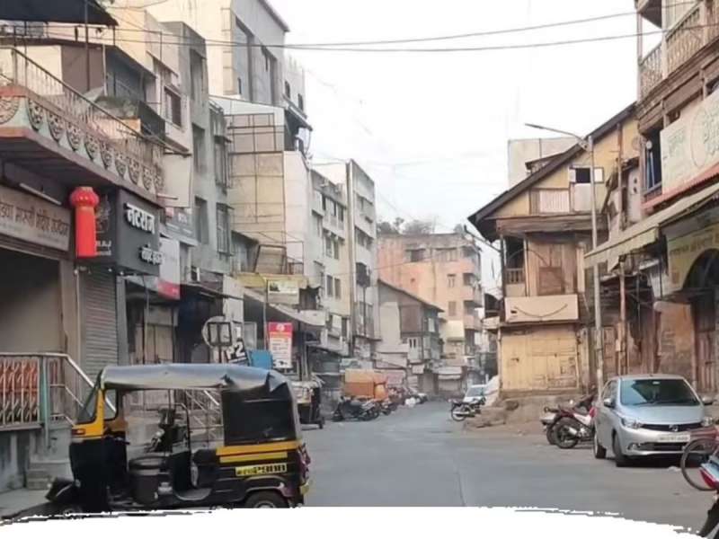 बुधवार पेठेत वेश्यागमनासाठी जाणाऱ्या लोकांचा पाठलाग करायचे, अन्...; पुण्यातील धक्कादायक प्रकार  