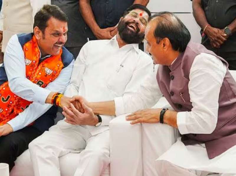 'विश्वासाचा हात असू दे', शिंदेंनी फडणवीसांना दिलेल्या वाढदिवसाच्या शुभेच्छांनी वेधलं लक्ष, अजित पवारांना म्हणाले 'आमच्या मित्रास...'