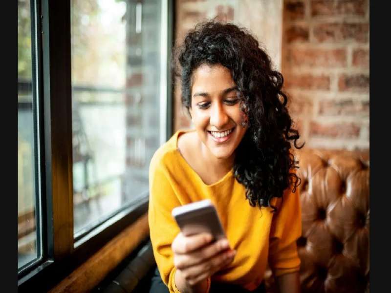 ड्युअल सिम यूजर्ससाठी गुड न्यूज! जिओ, एअरटेल आणि व्होडाफोने आणले खिशाल परवडणारे प्लान!