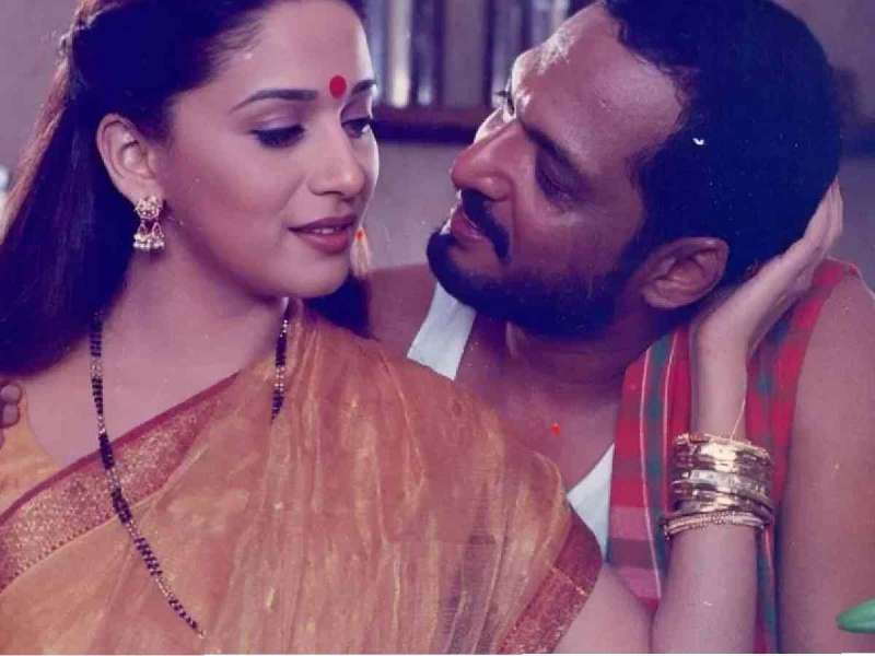 माधुरीने नाकारलेला नाना पाटेकरांचा ब्लॉकबस्टर चित्रपट, 4.75 कोटी बजेट अन् कमाई....