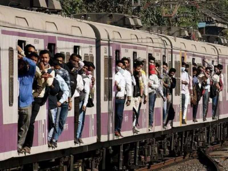 मुंबई लोकलने प्रवास करणाऱ्या नागरिकांसाठी महत्त्वाची बातमी; आता 'या' स्थानकातील गर्दीचा ताण कमी होणार