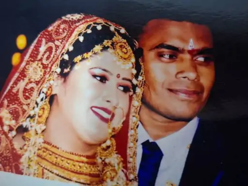 'तू मरत का नाहीस' म्हणत सहजिल्हाधिकाराच्या पत्नीचे गंभीर आरोप, रुग्णालयात व्हेंटिलेटरवर असताना.... 