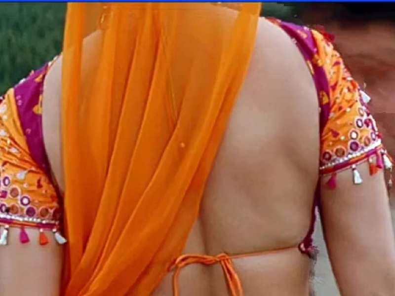 90च्या दशकात या अभिनेत्रीने बदलला बॉलिवूडचा इतिहास, रिलीजपूर्वी घेतला एक निर्णय आणि चित्रपट झाले ब्लॉकबस्टर