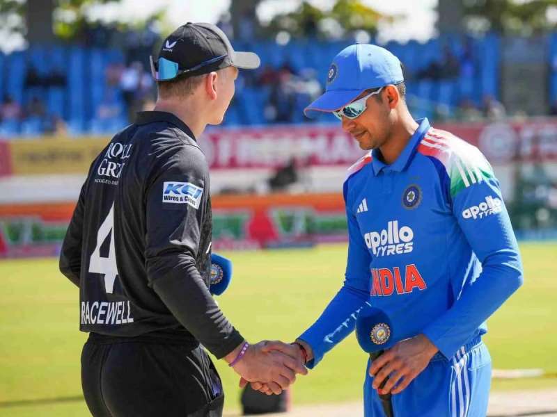 टीम इंडियाने टॉस जिंकला! कॅप्टन शुभमन गिलने प्लेइंग 11 मध्ये केला बदल 