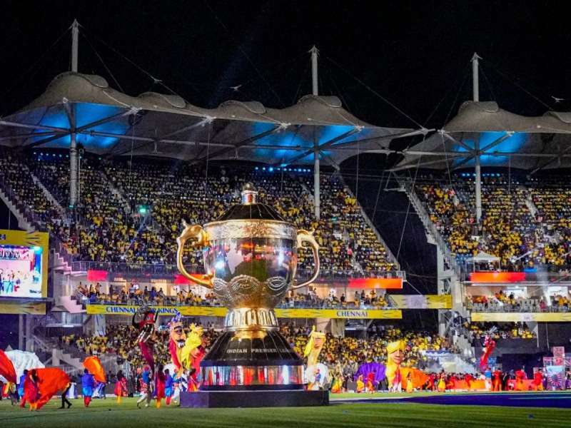 IPL 2026 ची ओपनिंग सेरेमनी ठरली BCCI साठी डोकेदुखी, RCB शी जोडलेलं आहे प्रकरण 