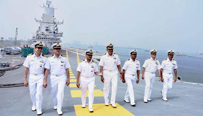 तरुणांना भारतीय नौदलात नोकरीची सुवर्णसंधी 