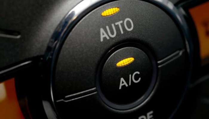 कारमध्ये AC ने मायलेजवर फरक पडतो का?